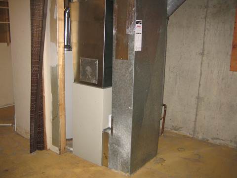 Experience Affordable QUALITY & STYLE * * * FRESH Renovated 3-Bedroom Home - Thumbnail 25