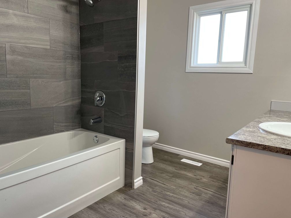 DELIGHTFUL 3-Bedroom Townhome with Private Outdoor Space! - Thumbnail 12