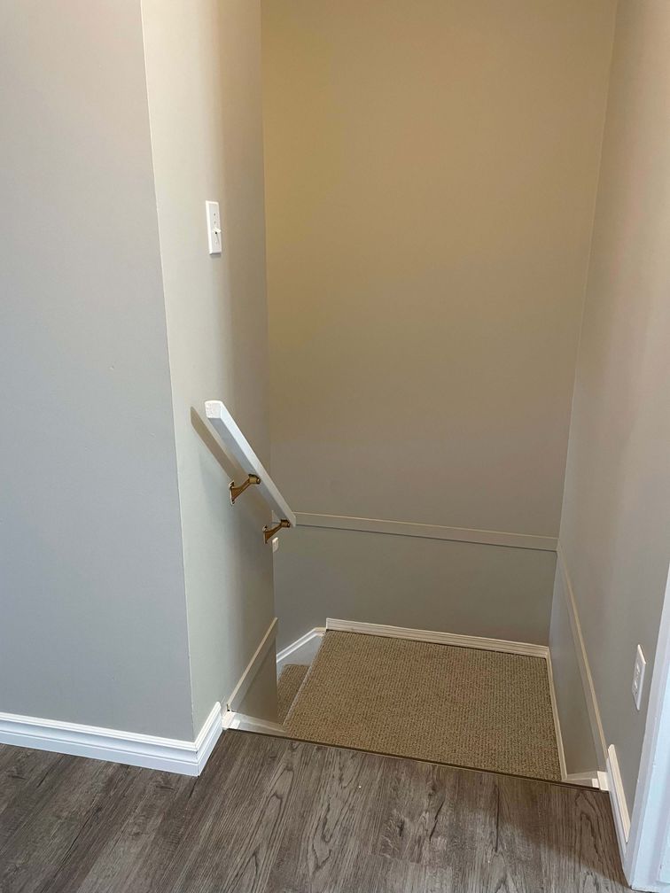 DELIGHTFUL 3-Bedroom Townhome with Private Outdoor Space! - Thumbnail 11
