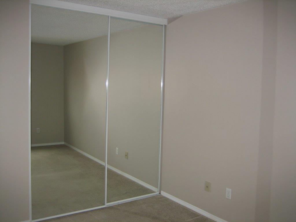 ~ SOPHISTICATED Residence ~ 2 Baths ~ - Thumbnail 65