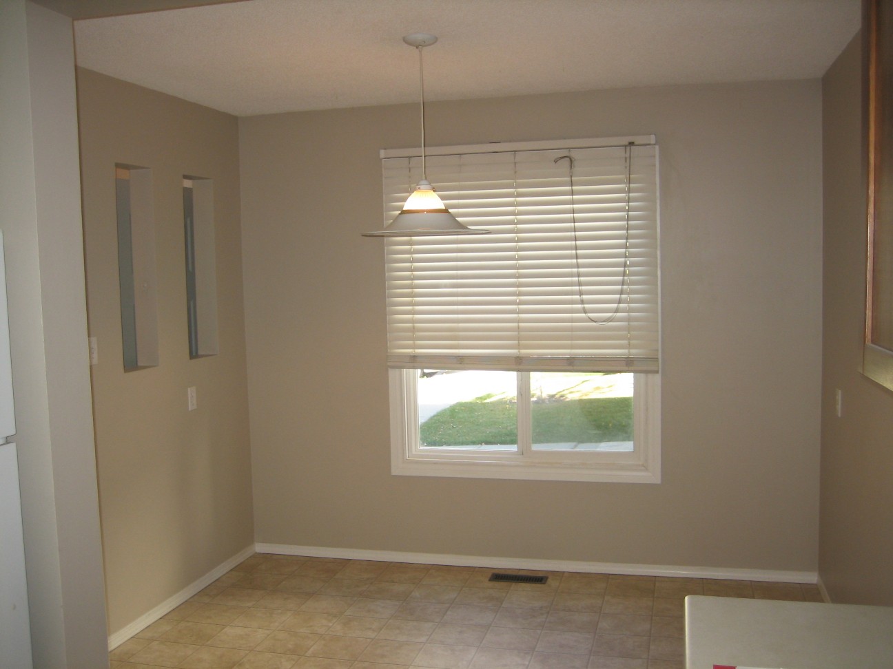 ~ SOPHISTICATED Residence ~ 2 Baths ~ - Thumbnail 27
