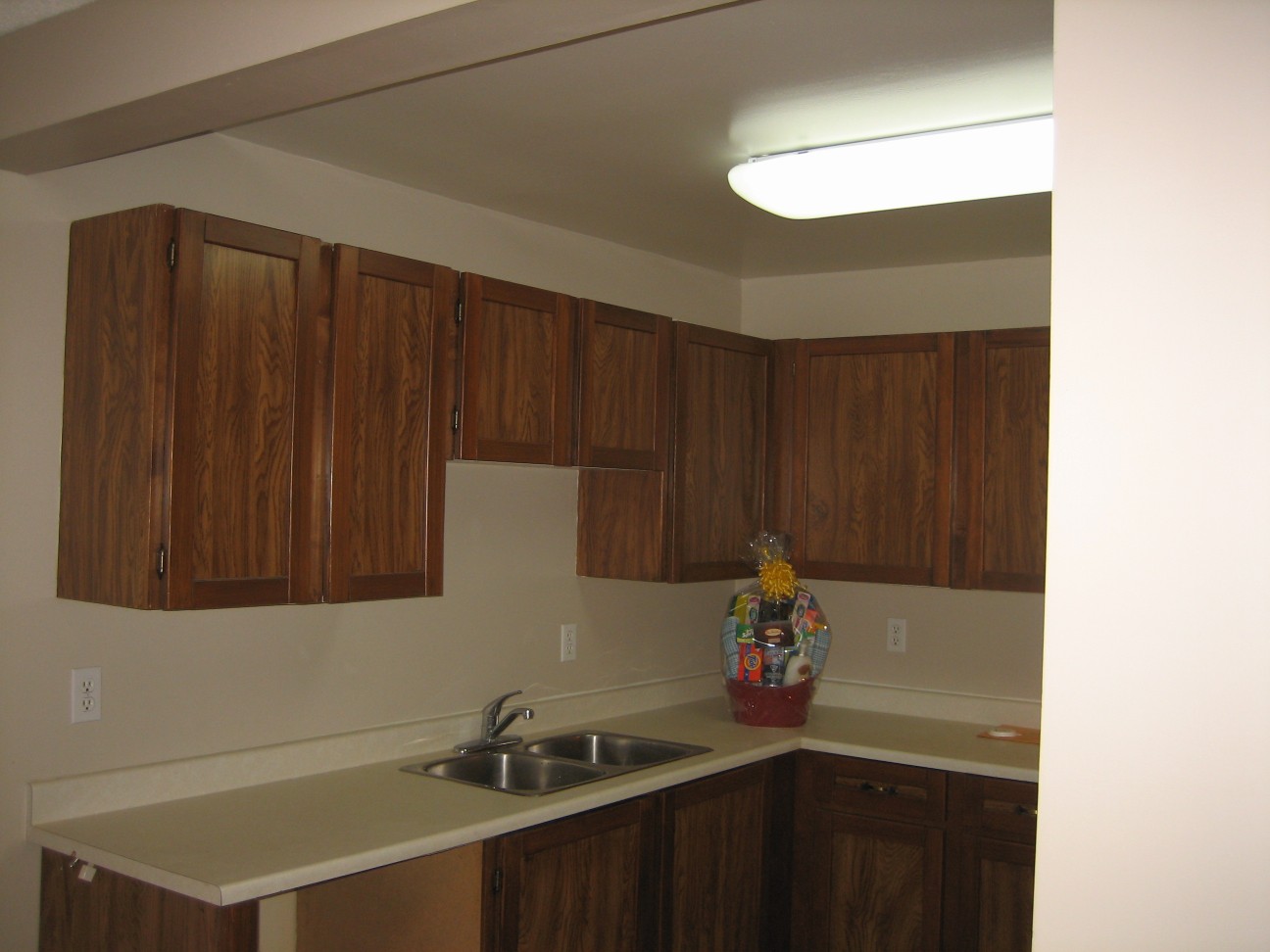 ~ SOPHISTICATED Residence ~ 2 Baths ~ - Thumbnail 28