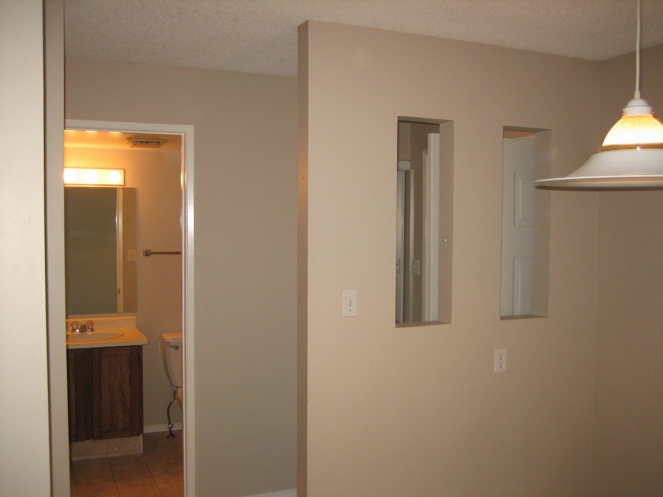 ~ SOPHISTICATED Residence ~ 2 Baths ~ - Thumbnail 15