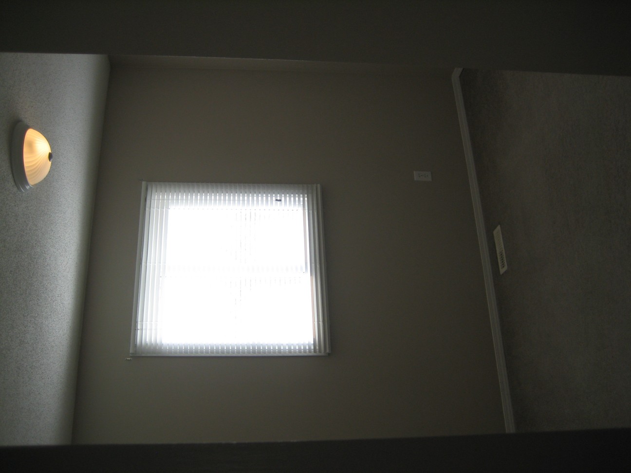 ~ SOPHISTICATED Residence ~ 2 Baths ~ - Thumbnail 20