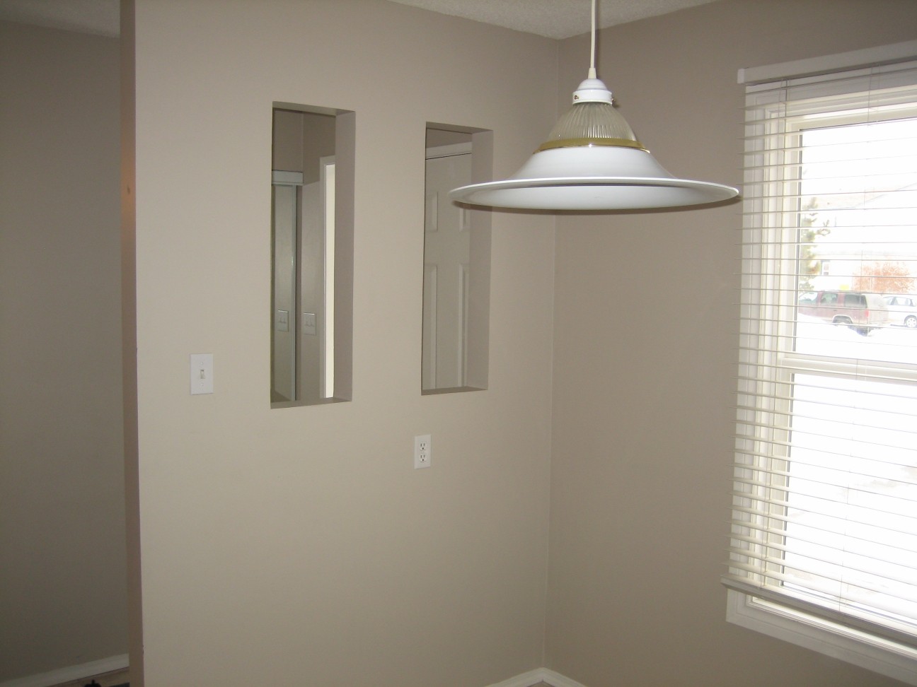 ~ SOPHISTICATED Residence ~ 2 Baths ~ - Thumbnail 16