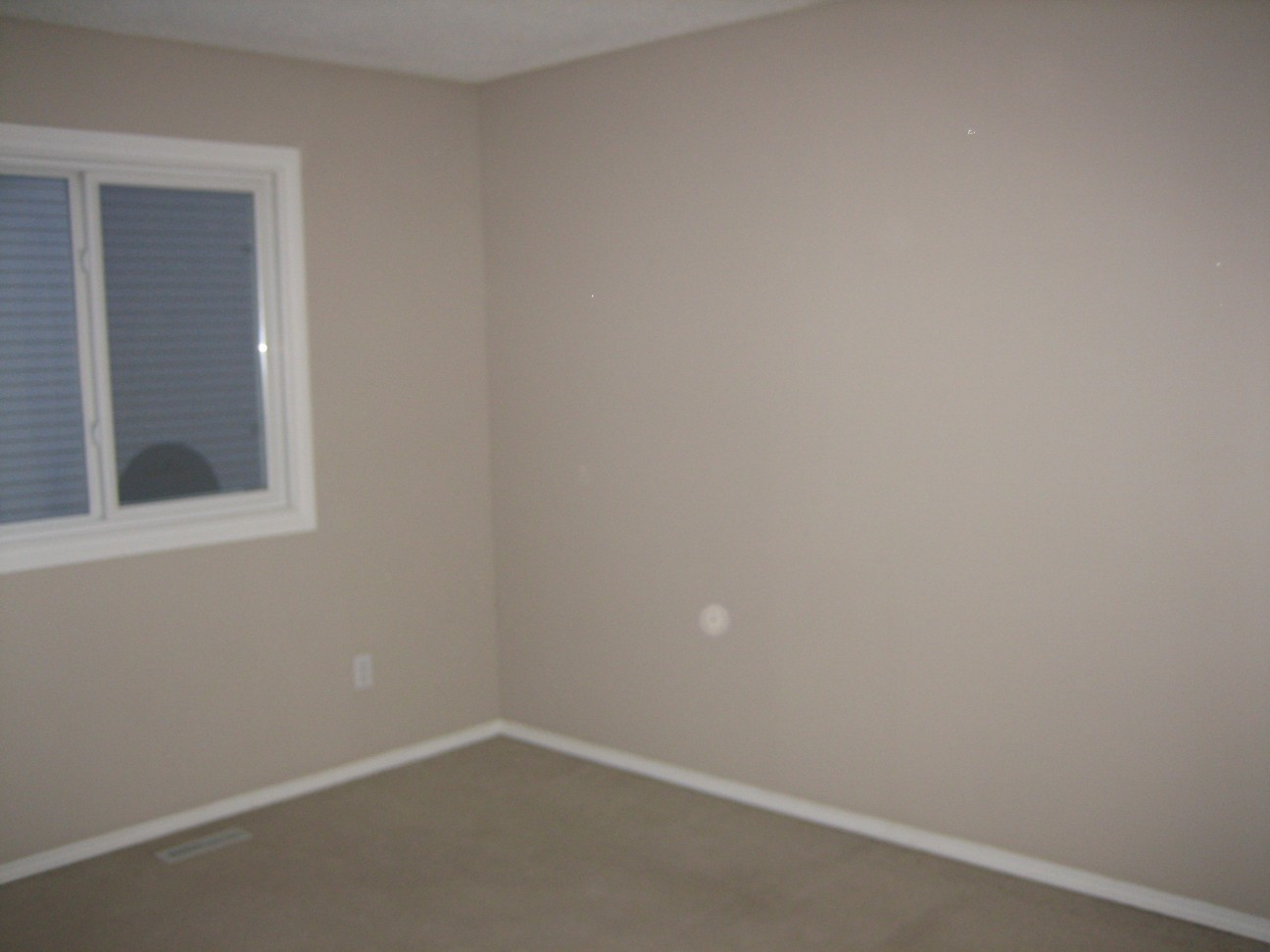 ~ SOPHISTICATED Residence ~ 2 Baths ~ - Thumbnail 52