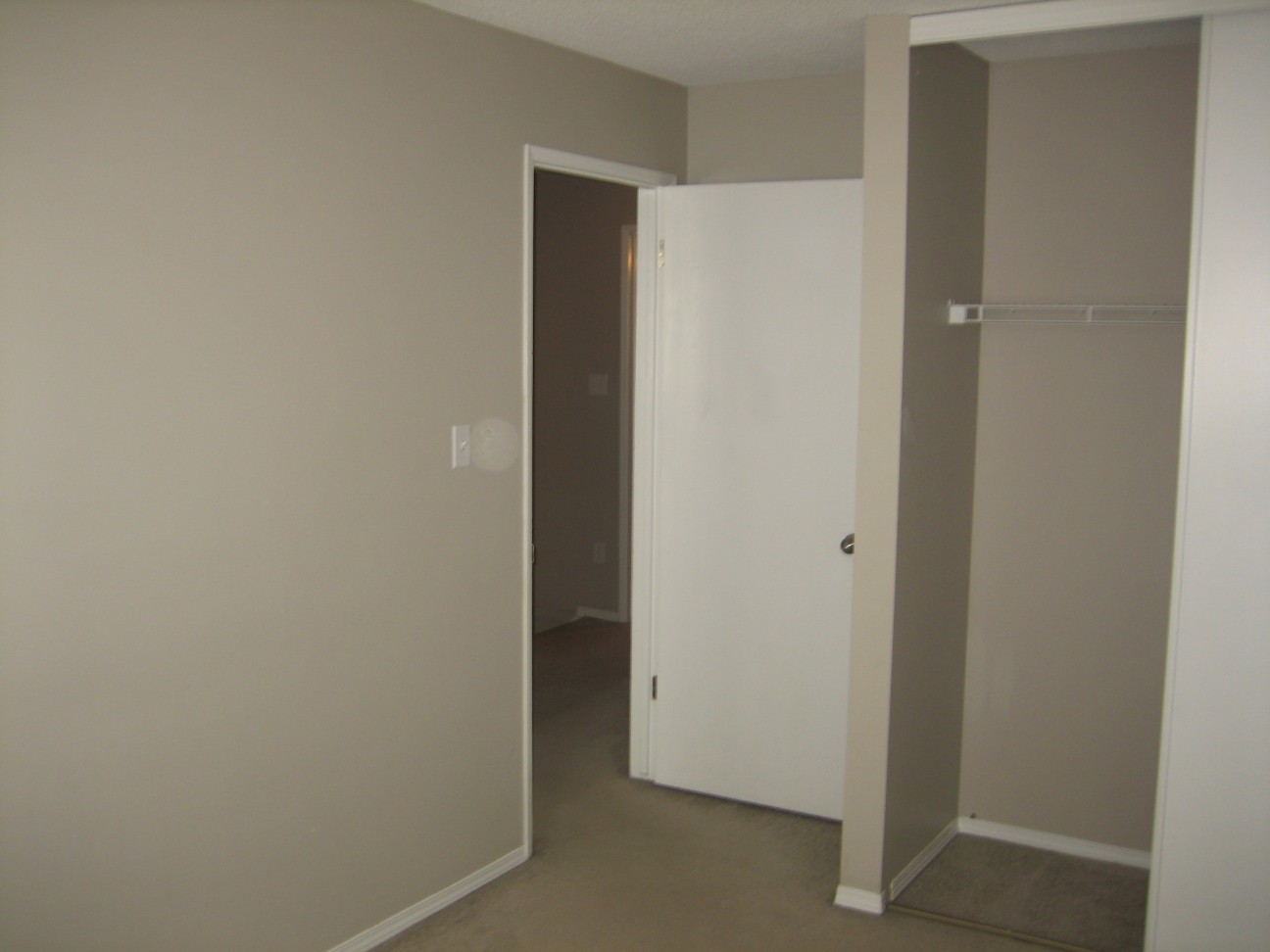 ~ SOPHISTICATED Residence ~ 2 Baths ~ - Thumbnail 56