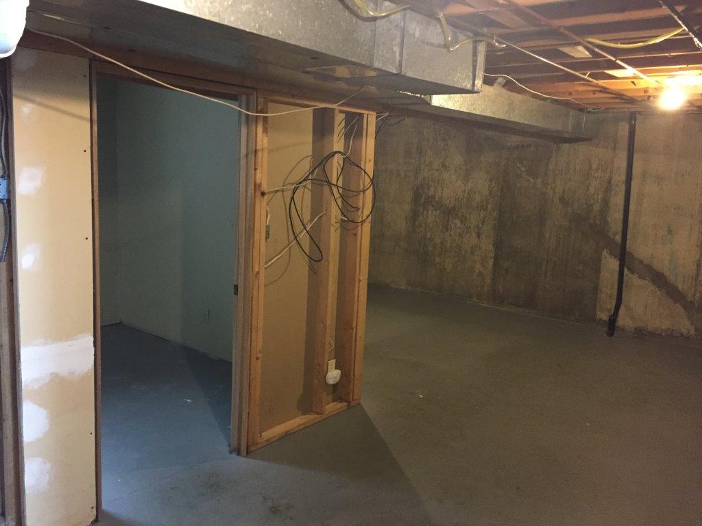 *** DISCOVER This DELIGHTFUL Family Townhome with Attached GARAGE *** - Thumbnail 55