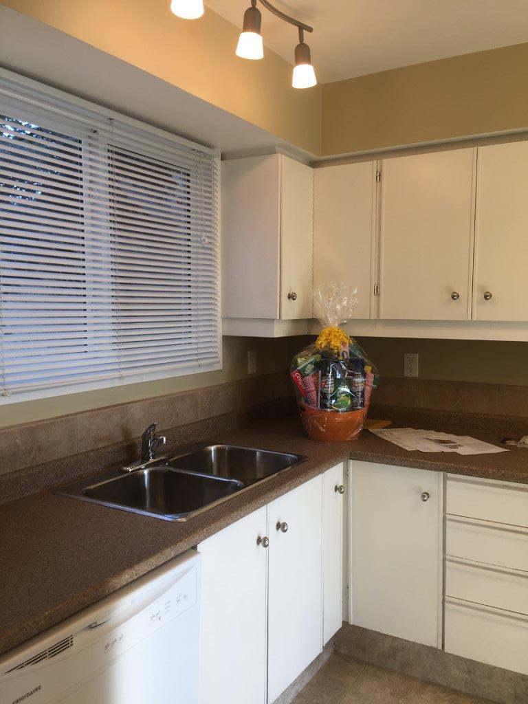 DISCOVER Lago Lindo ~ Carefully Renovated 3-Bedroom Home - Thumbnail 24
