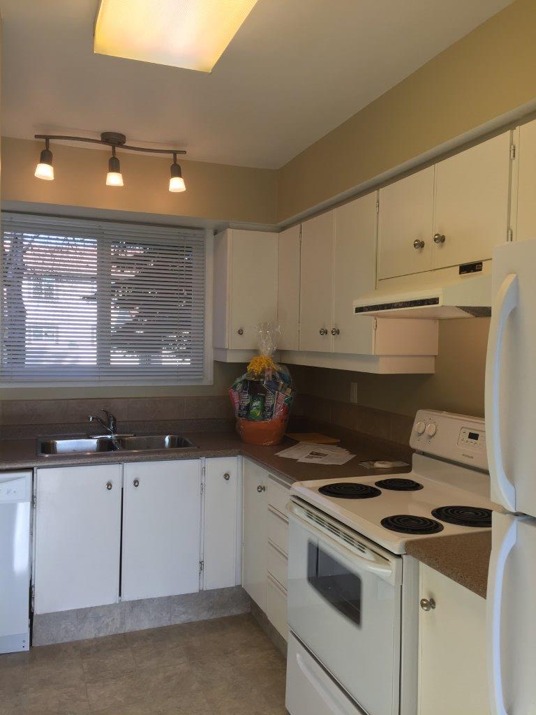 DISCOVER Lago Lindo ~ Carefully Renovated 3-Bedroom Home - Thumbnail 26