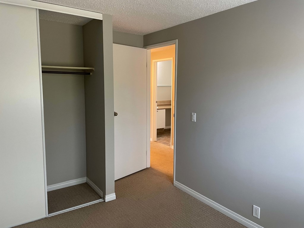 DISCOVER THE DIFFERENCE QUALITY MAKES ~ 3 Bedrooms in Northeast Edmonton - Thumbnail 20