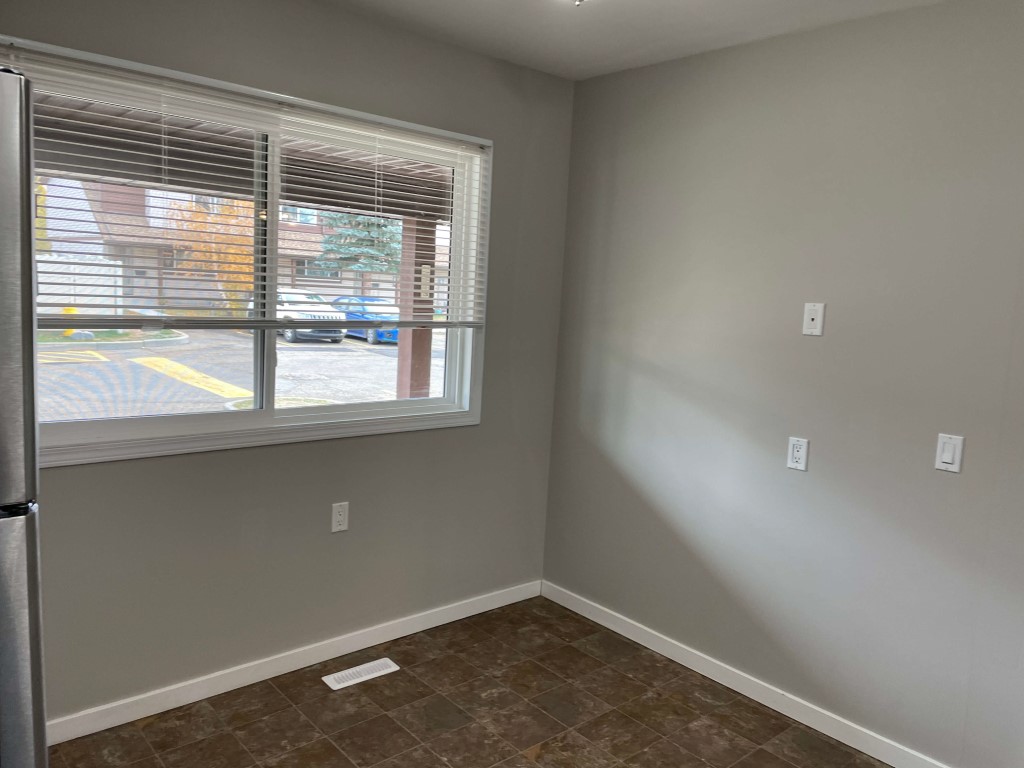 DISCOVER THE DIFFERENCE QUALITY MAKES ~ 3 Bedrooms in Northeast Edmonton - Thumbnail 16