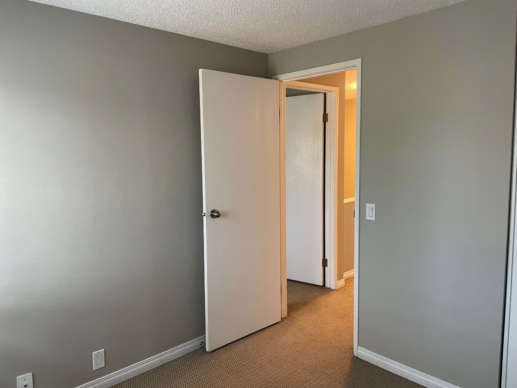 DISCOVER THE DIFFERENCE QUALITY MAKES ~ 3 Bedrooms in Northeast Edmonton - Thumbnail 21