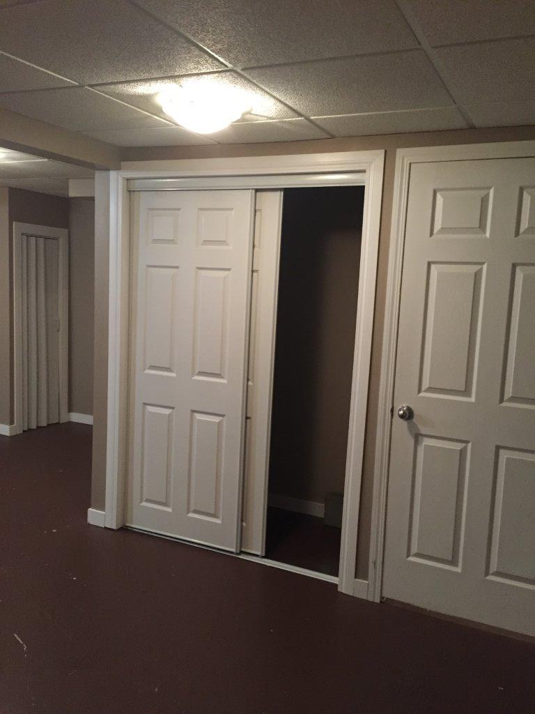 QUALITY 3-Bedroom Townhome ~ 1100 sqft ~ Rented NOW! - Thumbnail 15