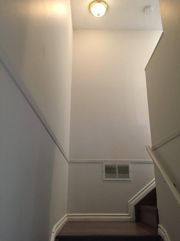 QUALITY 3-Bedroom Townhome ~ 1100 sqft ~ Rented NOW! - Thumbnail 16