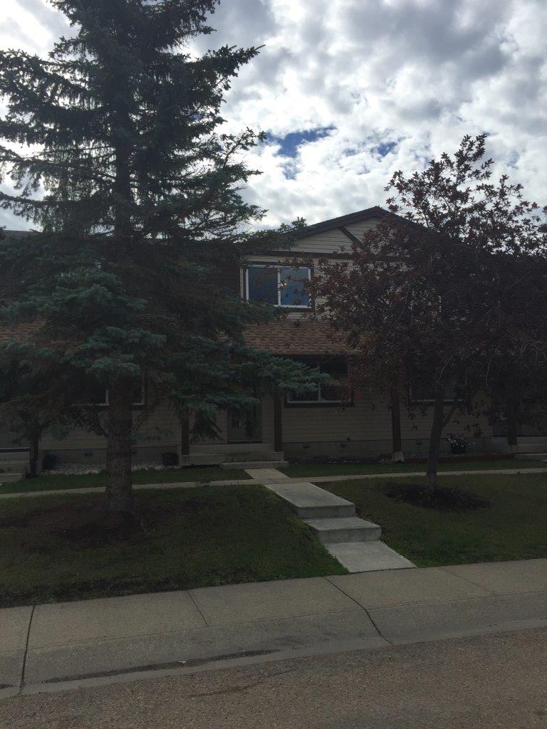 QUALITY 3-Bedroom Townhome ~ 1100 sqft ~ Rented NOW! - Thumbnail 96