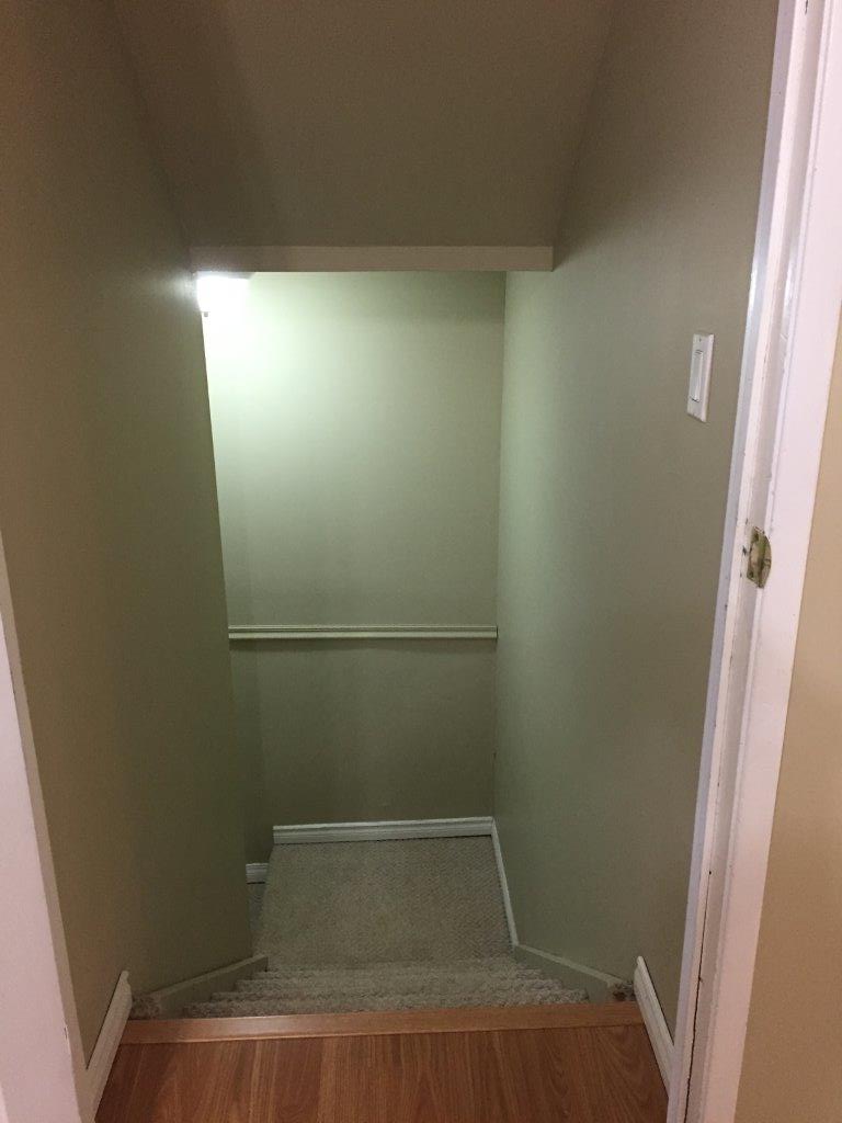 Fully-Renovated 3-Bedroom Family-Friendly Townhome + BONUS Basement Development! - Thumbnail 22
