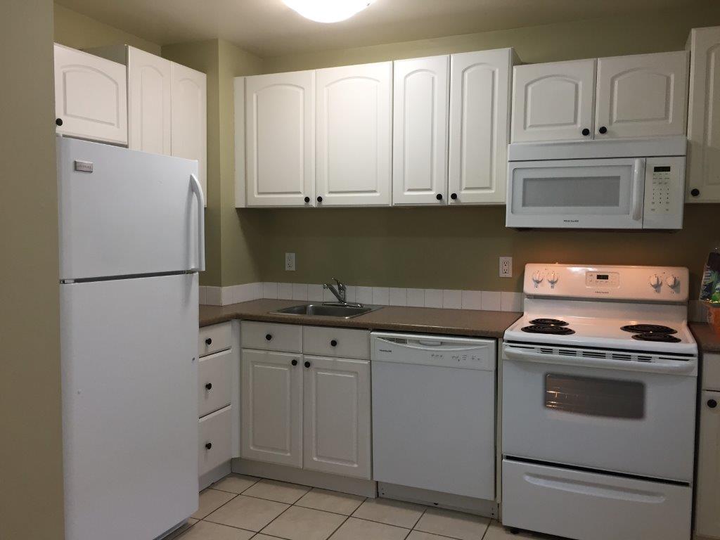 Fully-Renovated 3-Bedroom Family-Friendly Townhome + BONUS Basement Development! - Thumbnail 30