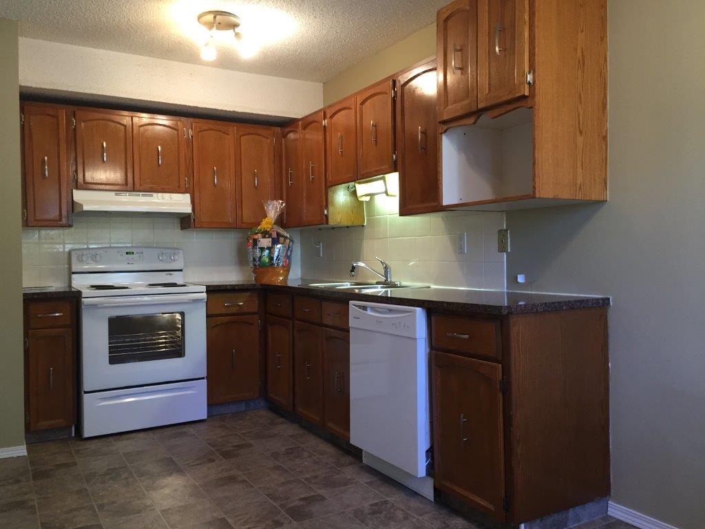 You'll LOVE this Smartly Upgraded Townhome ~ 6 Appliances & Great Basement Development! - Thumbnail 21