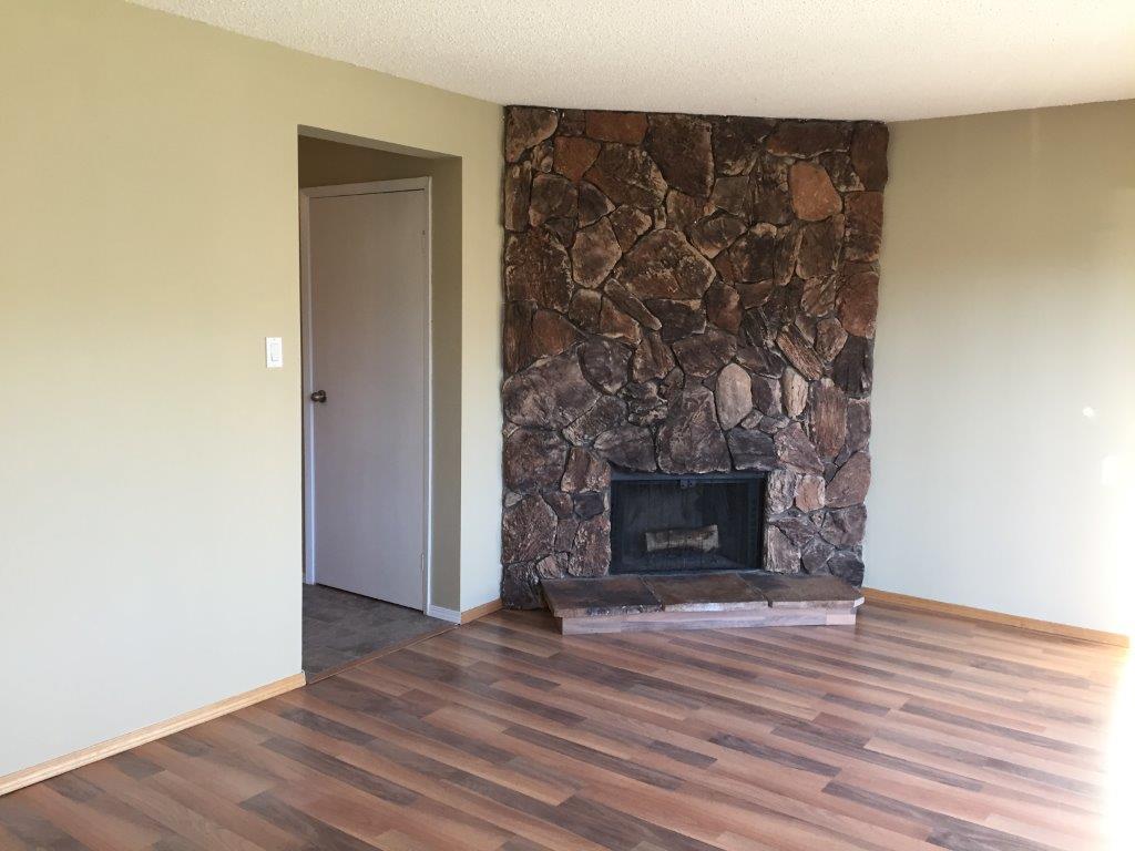 You'll LOVE this Smartly Upgraded Townhome ~ 6 Appliances & Great Basement Development! - Thumbnail 5