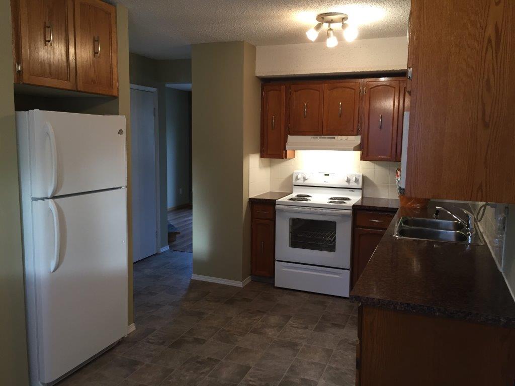 You'll LOVE this Smartly Upgraded Townhome ~ 6 Appliances & Great Basement Development! - Thumbnail 24