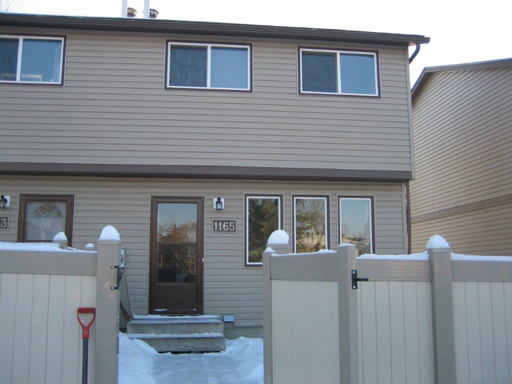ACT QUICKLY!   >>>   Fully Upgraded 3-Bedroom Townhome, NE Edmonton - Thumbnail 46