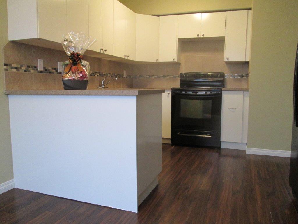 ACT QUICKLY!   >>>   Fully Upgraded 3-Bedroom Townhome, NE Edmonton - Thumbnail 10