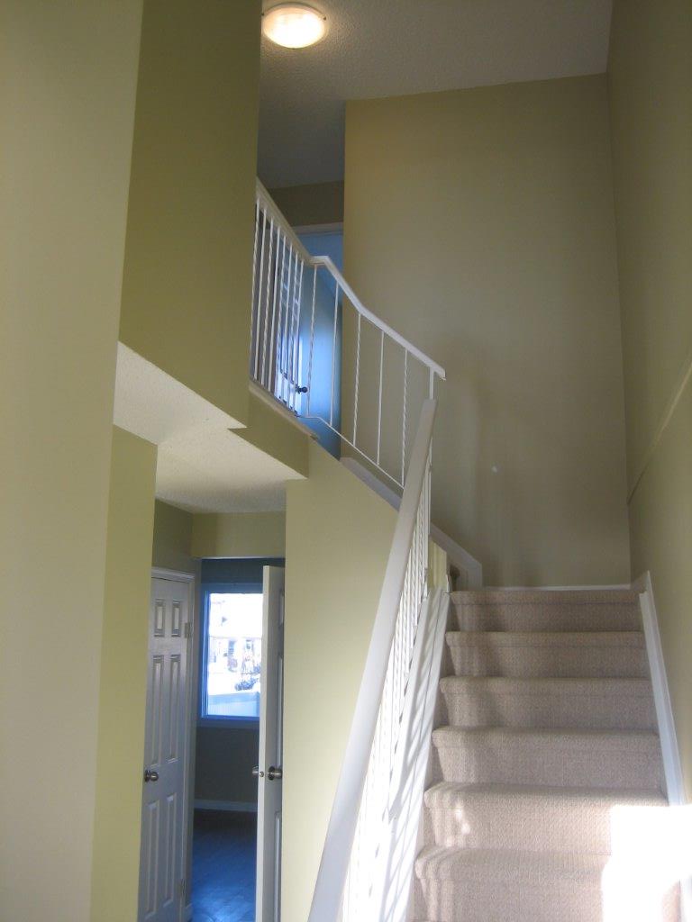 ACT QUICKLY!   >>>   Fully Upgraded 3-Bedroom Townhome, NE Edmonton - Thumbnail 3