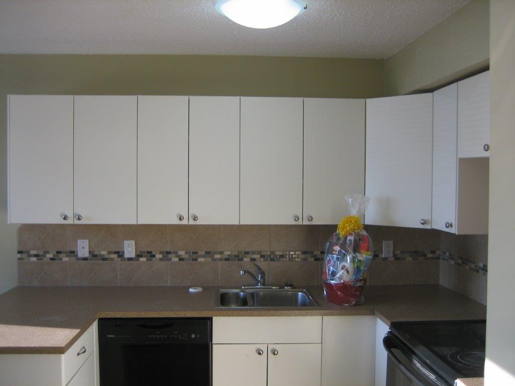 ACT QUICKLY!   >>>   Fully Upgraded 3-Bedroom Townhome, NE Edmonton - Thumbnail 14