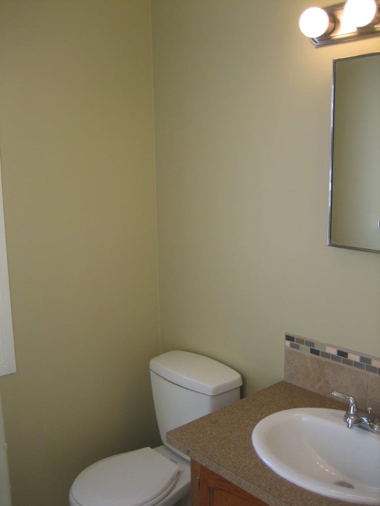 ACT QUICKLY!   >>>   Fully Upgraded 3-Bedroom Townhome, NE Edmonton - Thumbnail 27