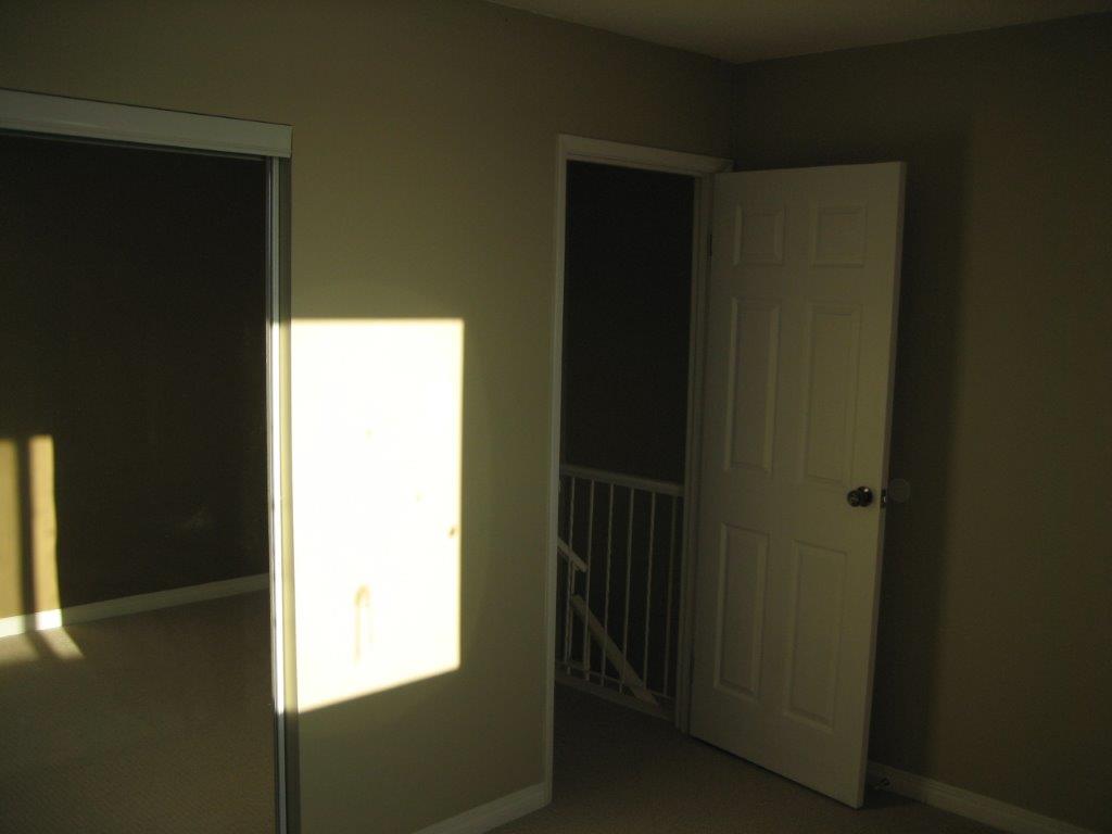 ACT QUICKLY!   >>>   Fully Upgraded 3-Bedroom Townhome, NE Edmonton - Thumbnail 24
