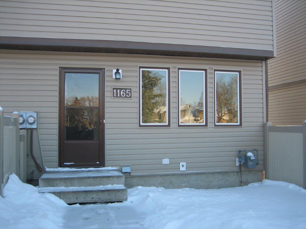 ACT QUICKLY!   >>>   Fully Upgraded 3-Bedroom Townhome, NE Edmonton - Thumbnail 47