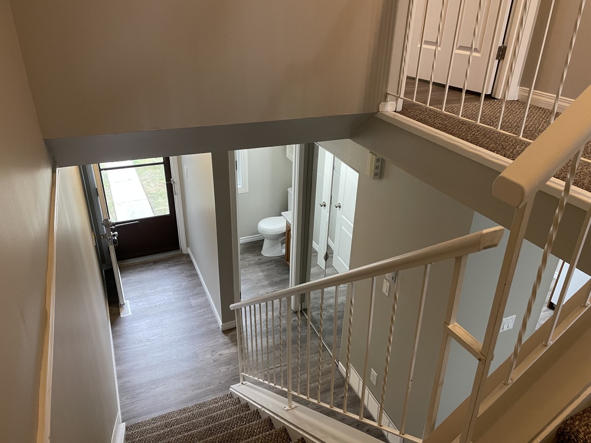 QUALITY 3-Bedroom Home ~ 1090 sqft ~ Rented NOW! - Thumbnail 6