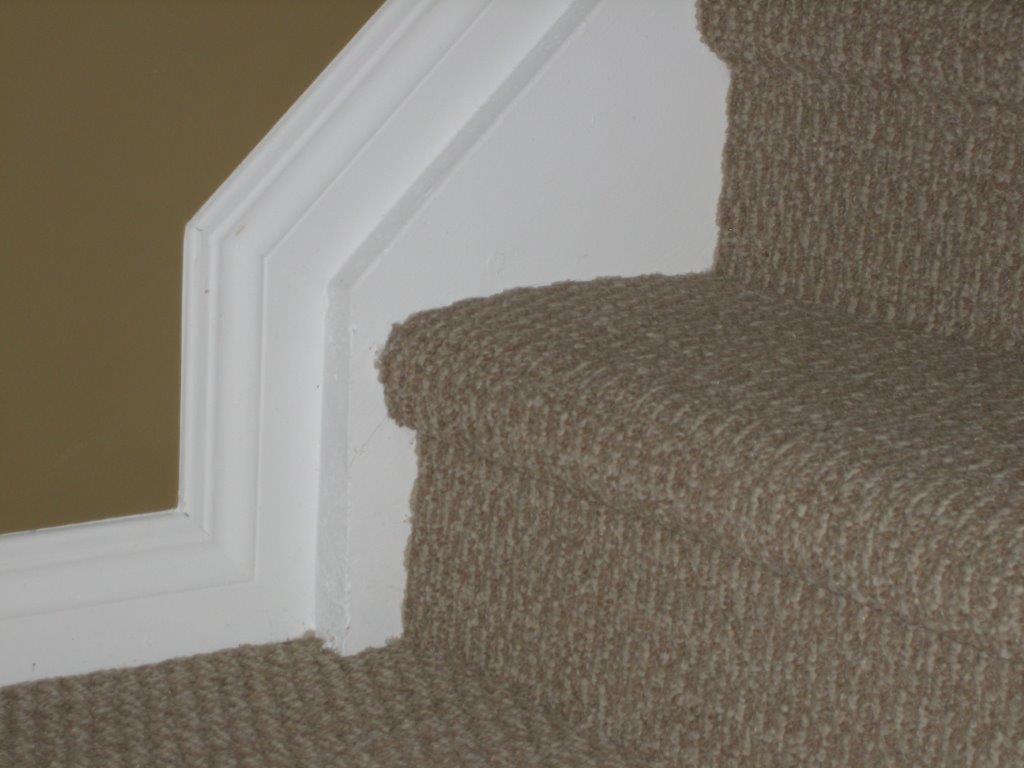 Love Your Home ~ clean & fully upgraded 3-Bedroom Townhouse (North-East) - Thumbnail 8