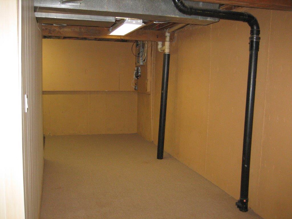 Find the SPACE You Need in this Lovingly Renovated Townhome - Thumbnail 49
