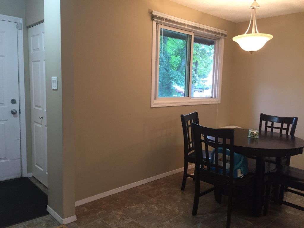 Find the SPACE You Need in this Lovingly Renovated Townhome - Thumbnail 19
