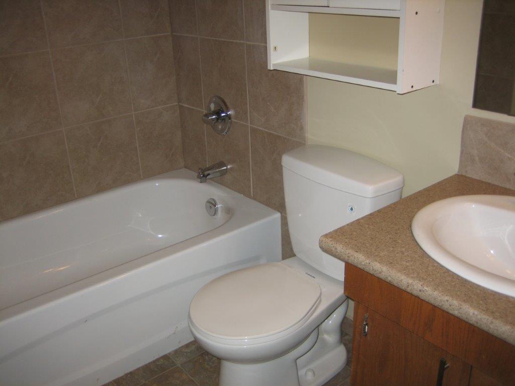 Find the SPACE You Need in this Lovingly Renovated Townhome - Thumbnail 41
