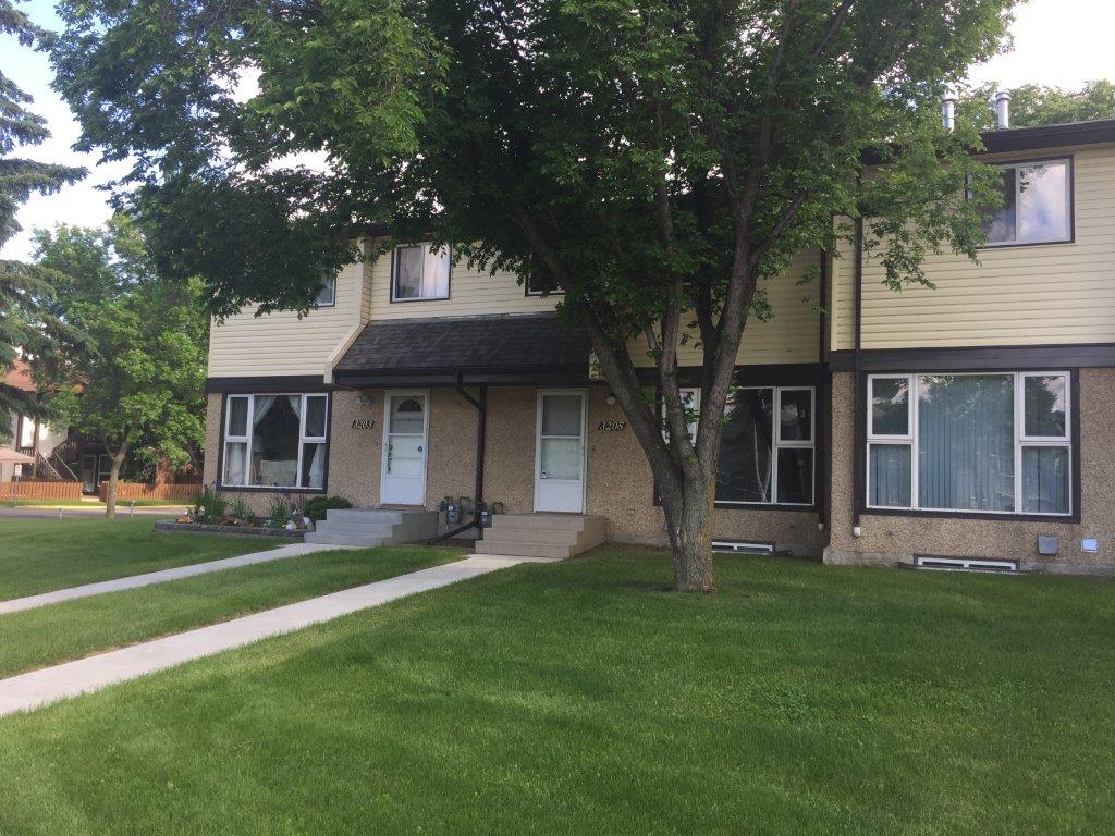 Find the SPACE You Need in this Lovingly Renovated Townhome - Thumbnail 64