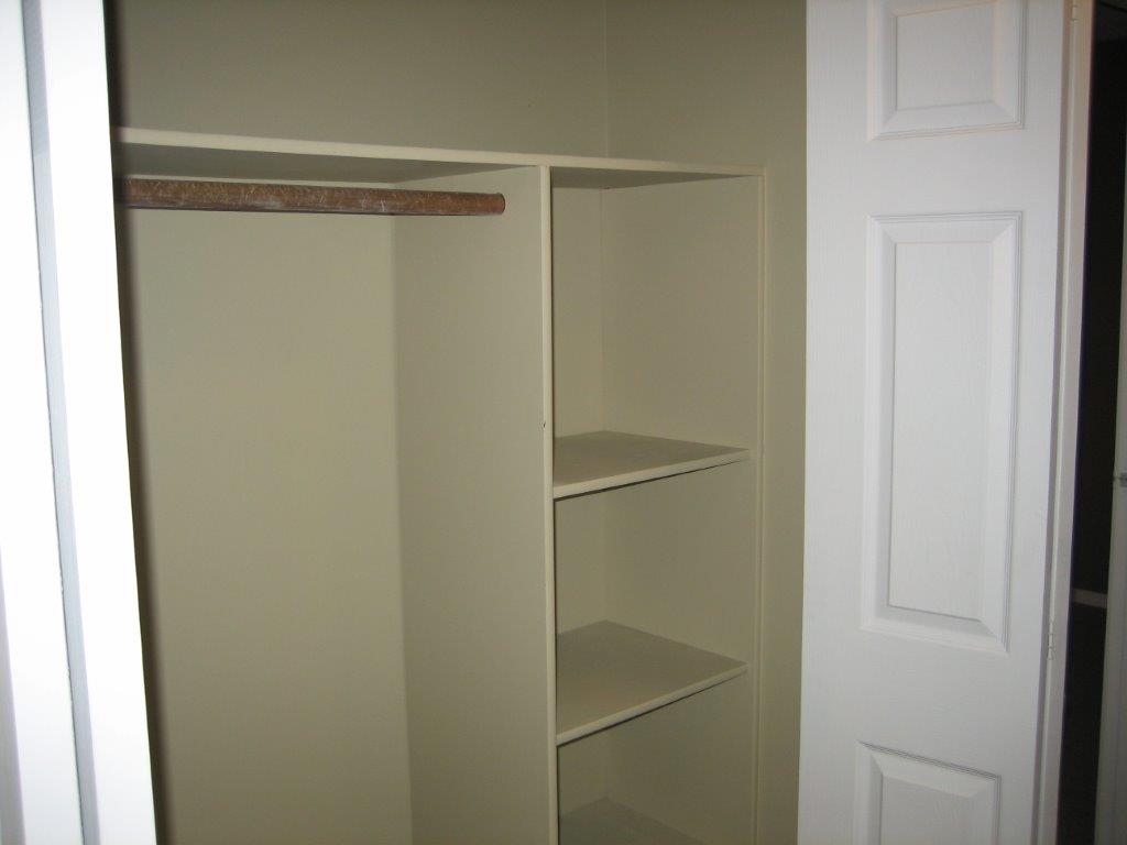 Find the SPACE You Need in this Lovingly Renovated Townhome - Thumbnail 35