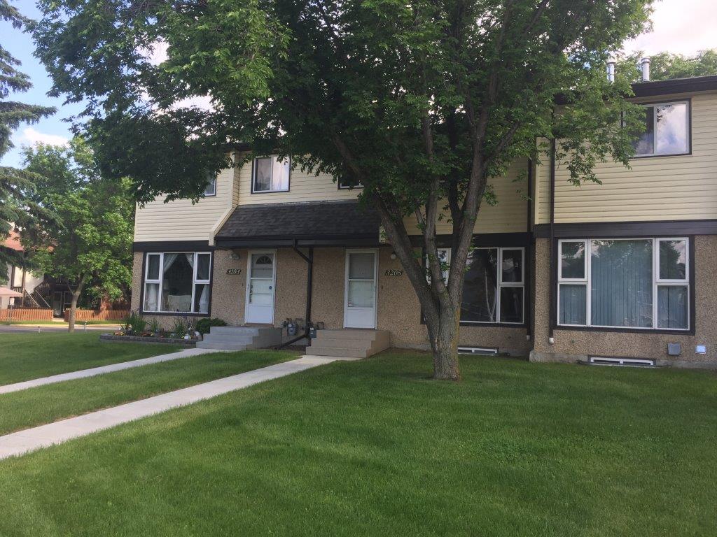 Find the SPACE You Need in this Lovingly Renovated Townhome - Thumbnail 63