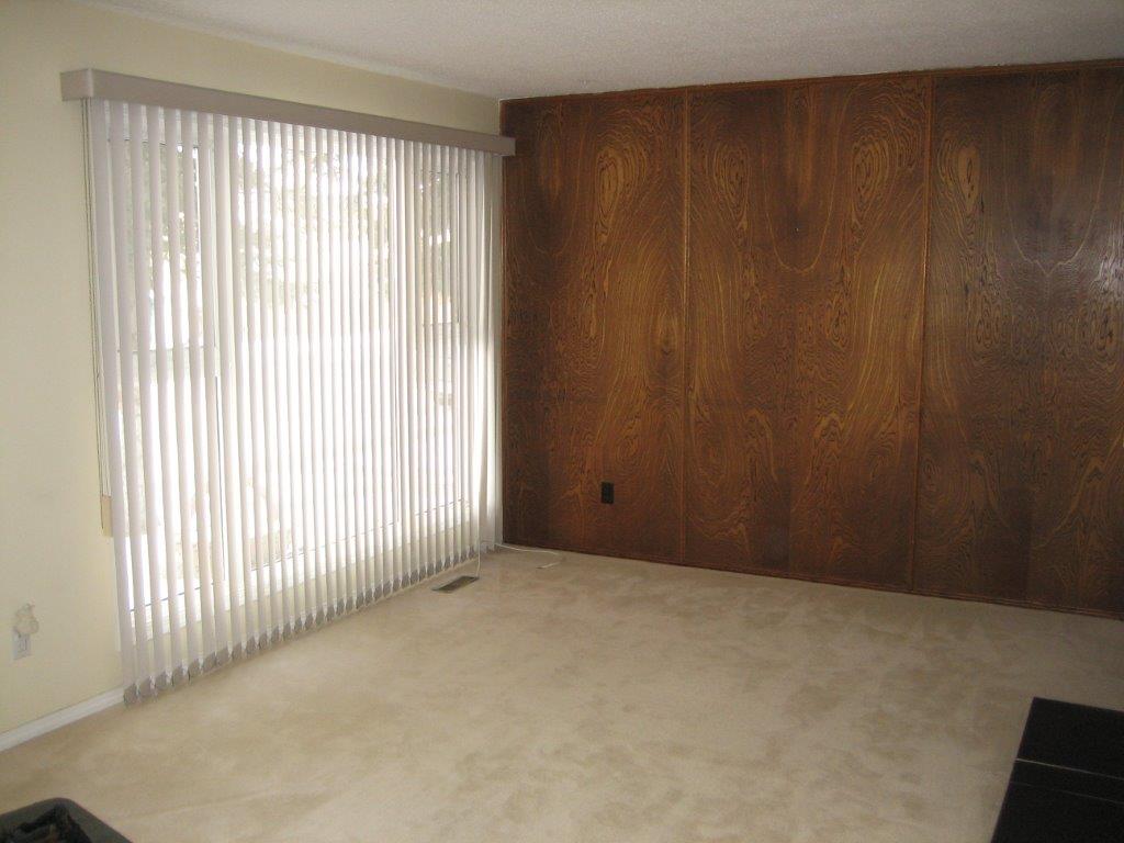 PREMIUM 3-Bedroom Townhome ~ Absolutely Loaded with Extras! - Thumbnail 7