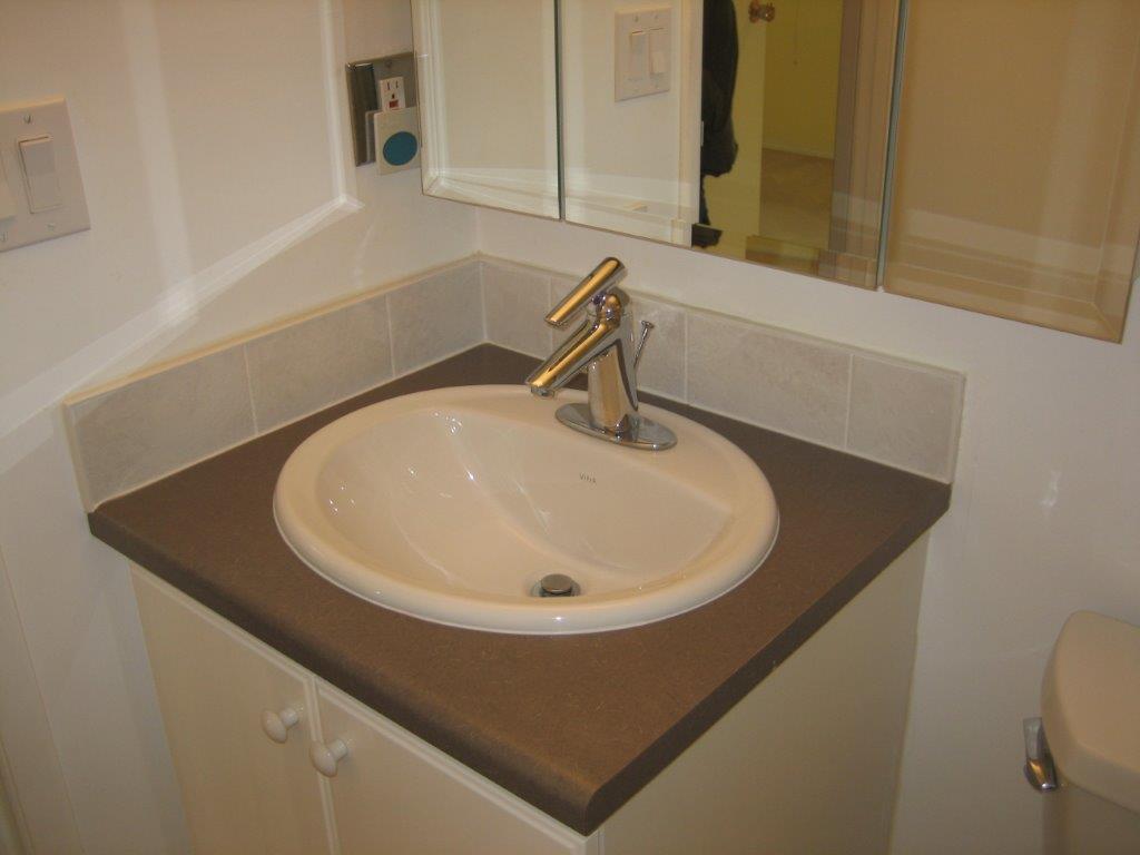 PREMIUM 3-Bedroom Townhome ~ Absolutely Loaded with Extras! - Thumbnail 46