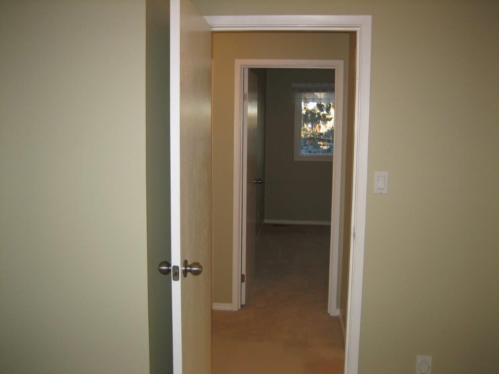 PREMIUM 3-Bedroom Townhome ~ Absolutely Loaded with Extras! - Thumbnail 36