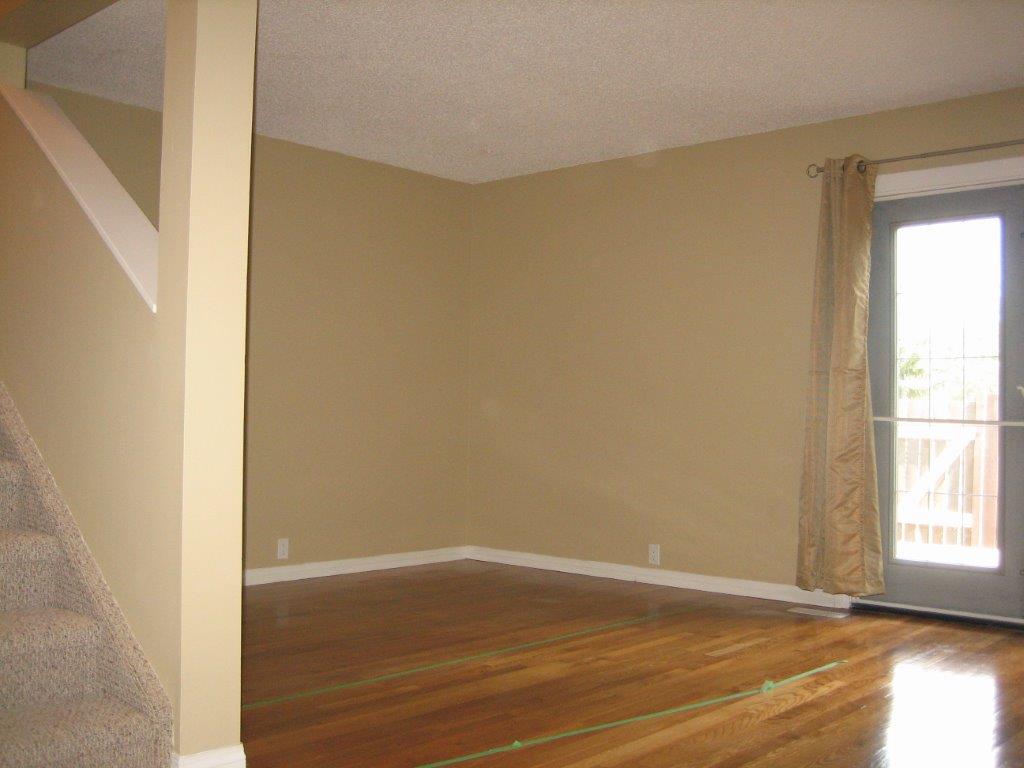 QUALITY 3-Bedroom Home ~ 1172 sqft ~ Rented NOW! - Thumbnail 3