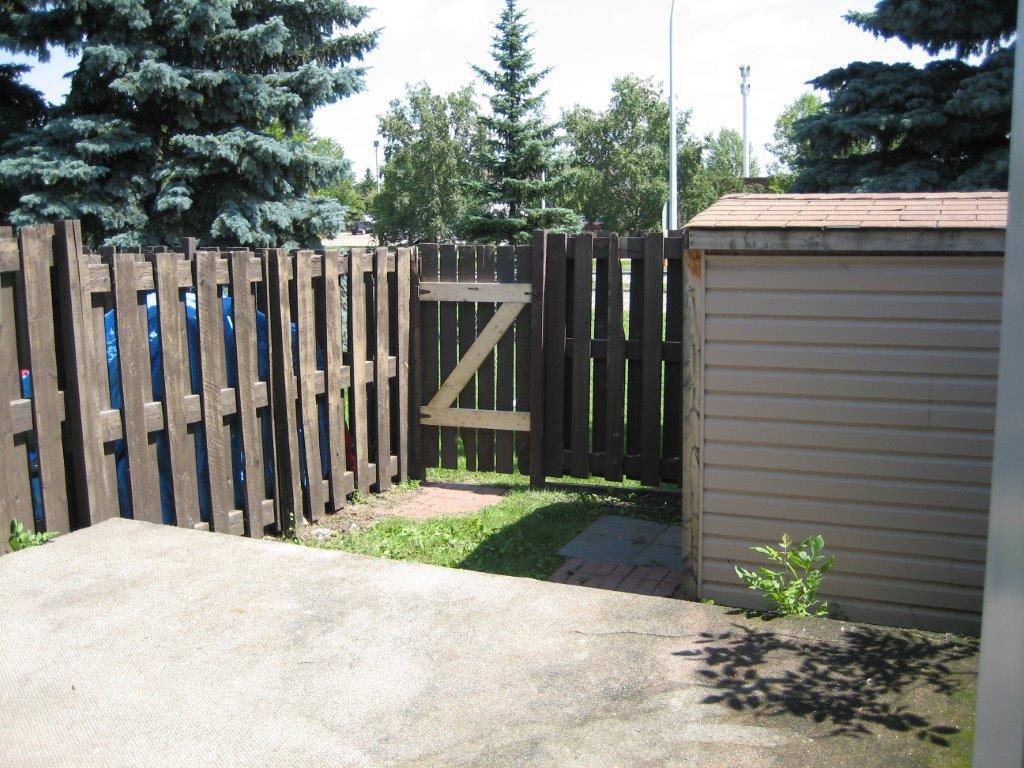 QUALITY 3-Bedroom Home ~ 1172 sqft ~ Rented NOW! - Thumbnail 60