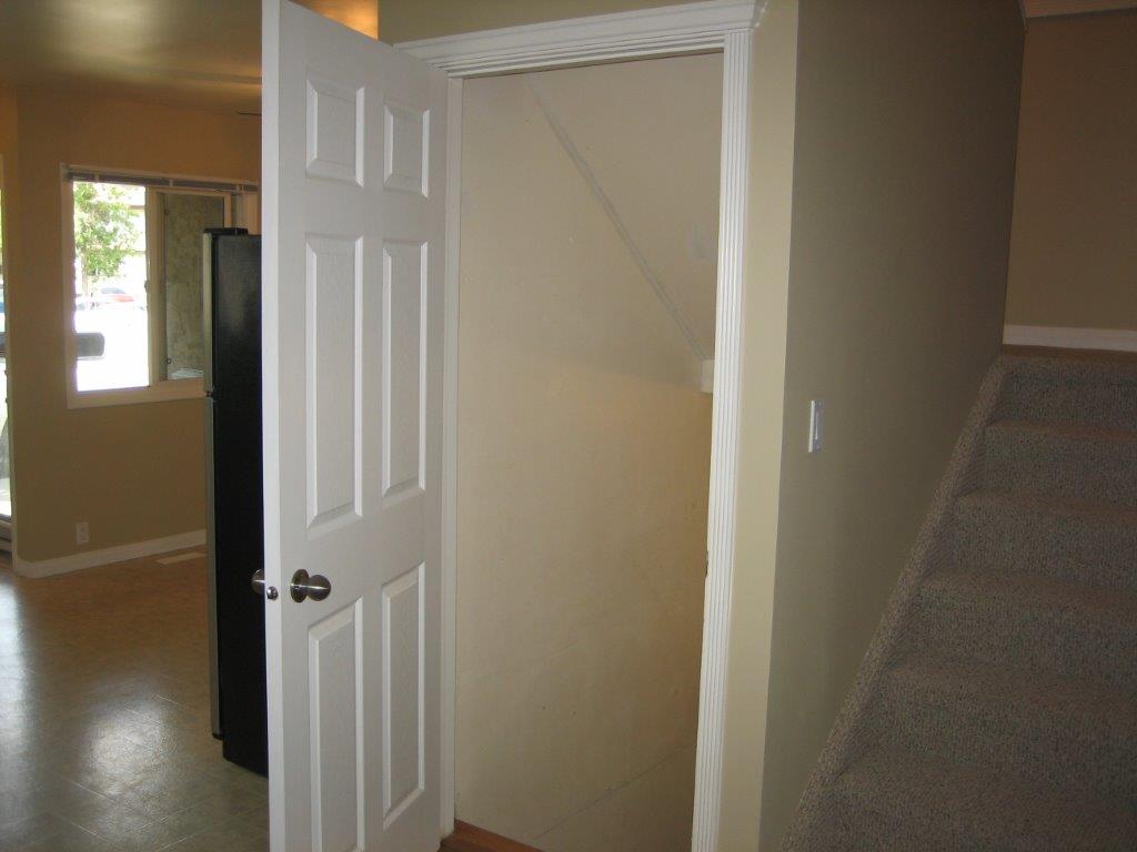 QUALITY 3-Bedroom Home ~ 1172 sqft ~ Rented NOW! - Thumbnail 9