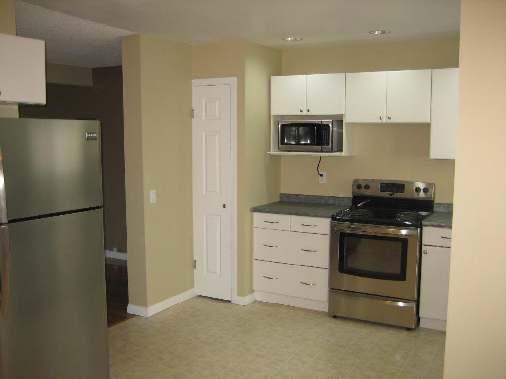 QUALITY 3-Bedroom Home ~ 1172 sqft ~ Rented NOW! - Thumbnail 17