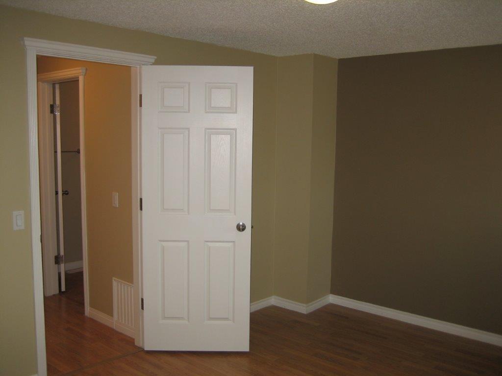 QUALITY 3-Bedroom Home ~ 1172 sqft ~ Rented NOW! - Thumbnail 24