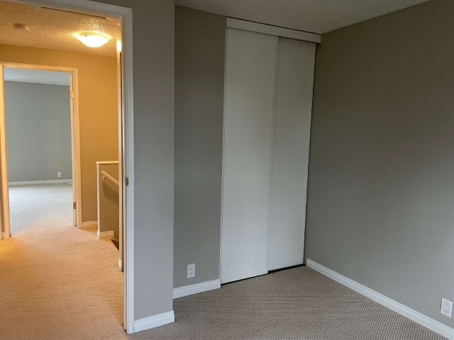 SIMPLY ELEGANT ~ Contemporary Townhome for a Happy Family or Professional ~ - Thumbnail 14