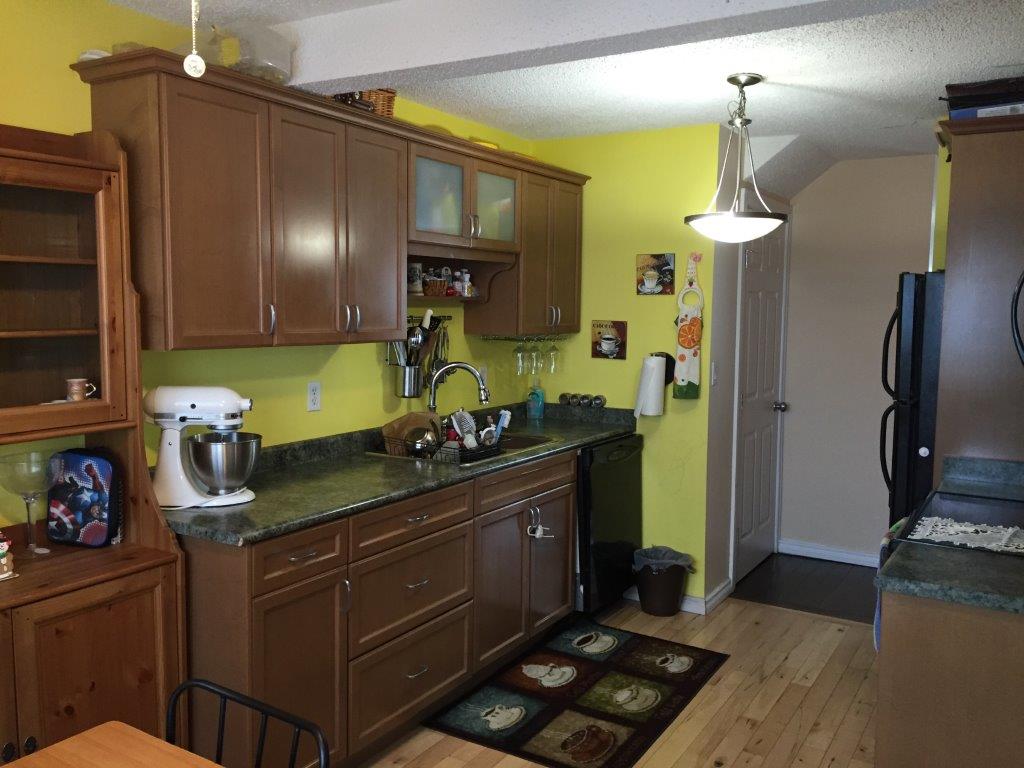 Do You Love Hardwood Floors & Designer Finishes? - Thumbnail 29